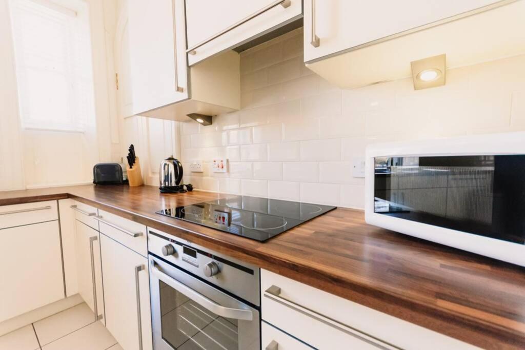 Atholl Apartment - A Unique Apartment In Countryside Park With Wifi And Access To Pool And Bar 퍼스 외부 사진